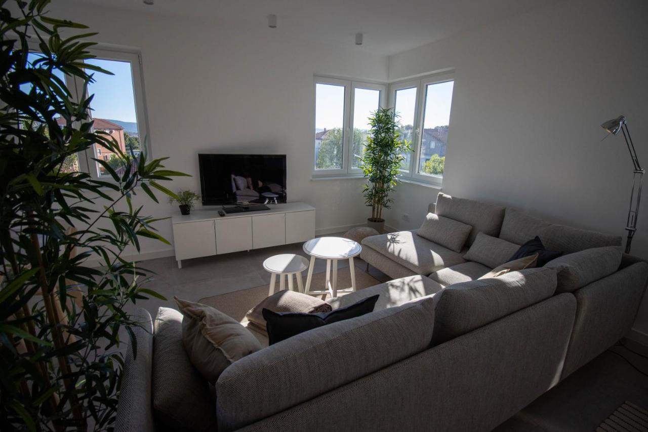 Apartman Senka ビオグラード・ナ・モル エクステリア 写真